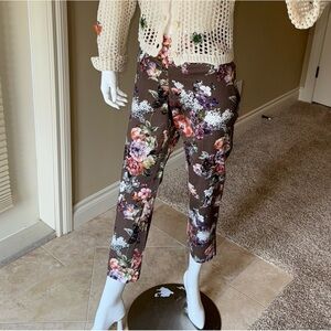 Le Chateau Pants Ankle Length Brown with Floral Design Cropped Side Zipped